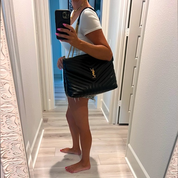 Saint Laurent Black and Gold Quilted Shoulder Bag / Crossbody Large Lou Lou - Picture 14 of 14